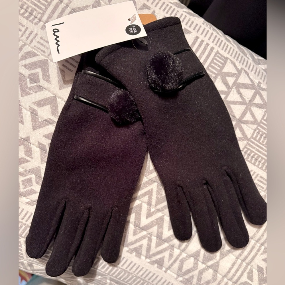 Lam Fleece Winter Gloves Brand New